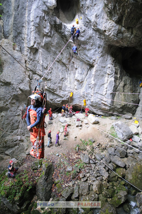 Formation internationale secours, entrainement technique. Savoie 